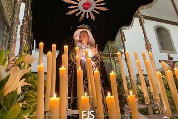 Preparación de los pasos de la Semana Santa de San Juan/Francisco Javier Santana.